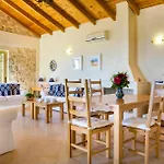 Lemoni Skala - Heated Infinity Pool With Sea Views & Outside Cinema Вилла Skala (Kefalonia)