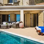 Вилла Lemoni Skala - Heated Infinity Pool With Sea Views & Outside Cinema