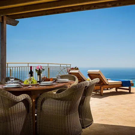 빌라 Lemoni Skala - Heated Infinity Pool With Sea Views & Outside Cinema *