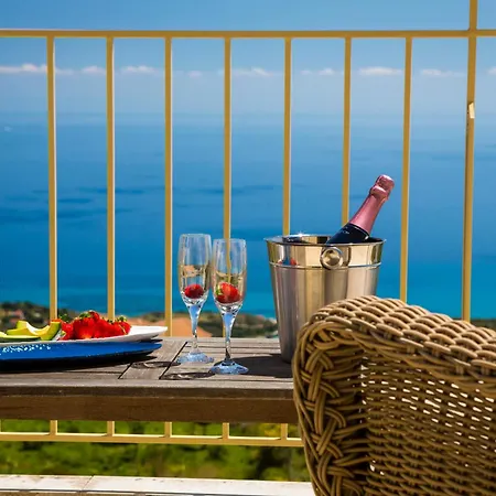 Lemoni Skala - Infinity Pool With Sea Views, Bean Bag And Bbq