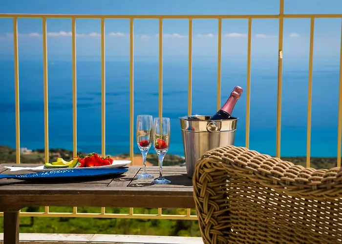 Lemoni Skala - Heated Infinity Pool With Sea Views & Outside Cinema