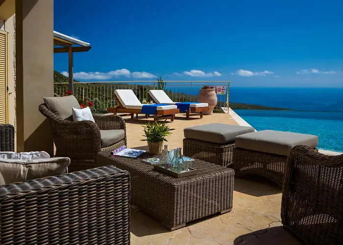 Lemoni Skala - Heated Infinity Pool With Sea Views & Outside Cinema Skala (Kefalonia)