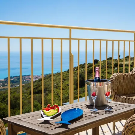 Вилла Lemoni Skala - Heated Infinity Pool With Sea Views & Outside Cinema *